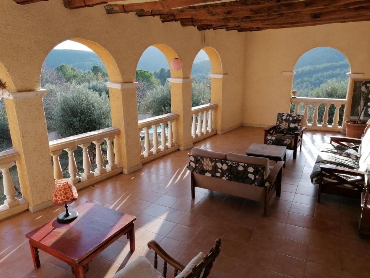 Hostal Maset Del Garraf Olesa de Bonesvalls Exterior foto