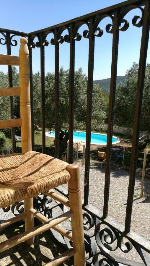 Hostal Maset Del Garraf Olesa de Bonesvalls Exterior foto