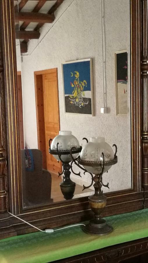 Hostal Maset Del Garraf Olesa de Bonesvalls Exterior foto